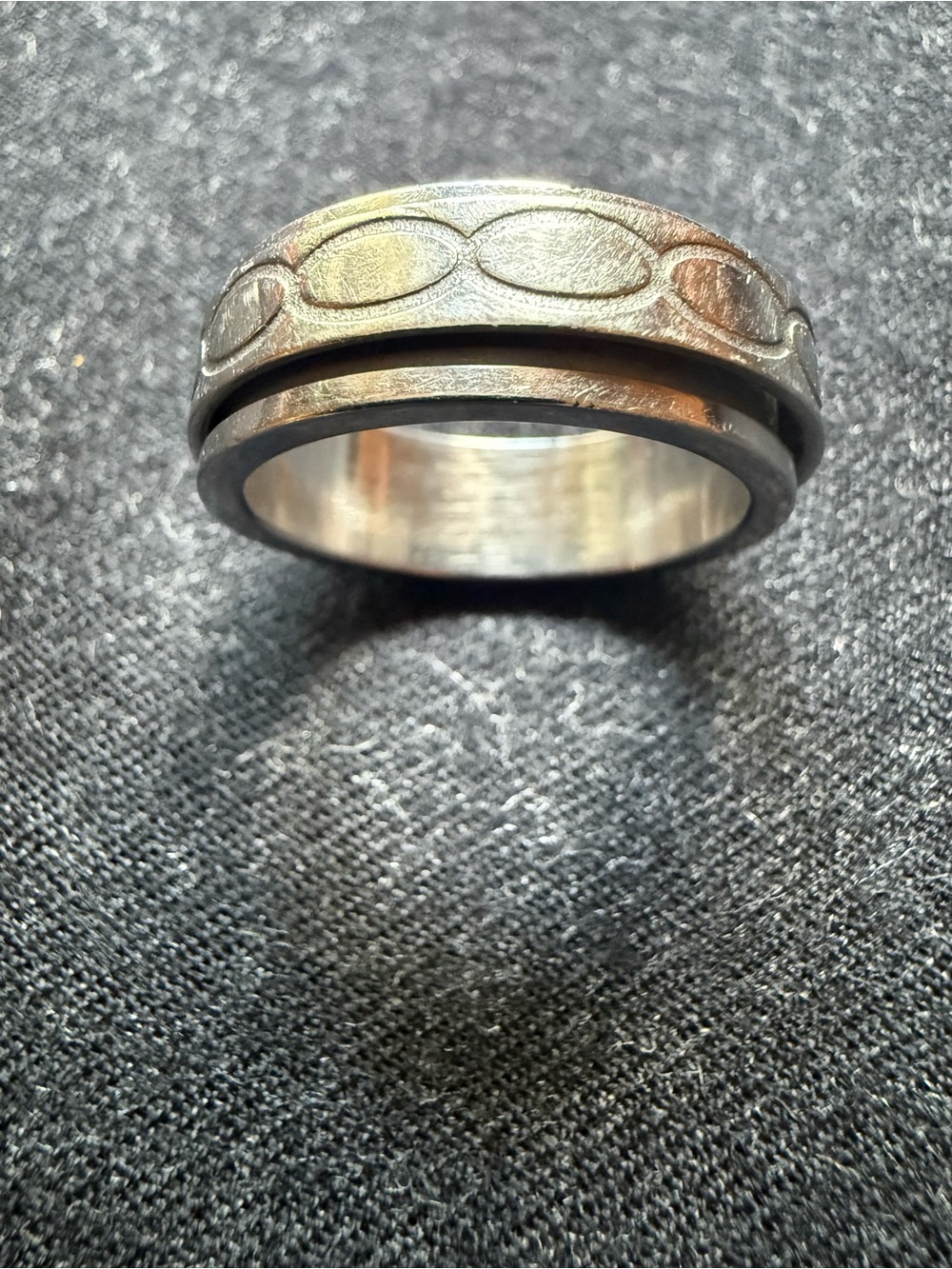 Men's Stainless Steel Spinner Band Ring - Textured Orbit Design